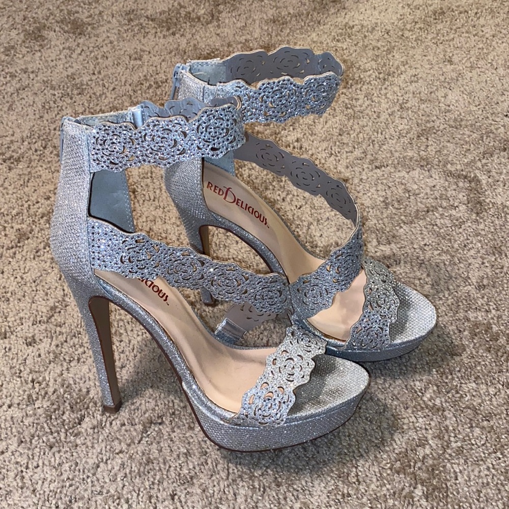 Glitter/Silver Heels